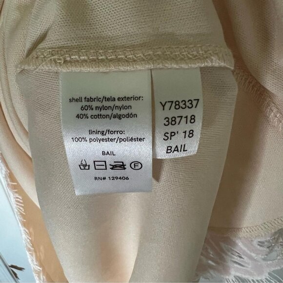 Battenberg lace overlay cold shoulder - Picture 6 of 11